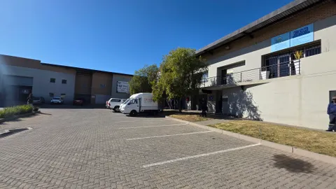 1 Jack and Refinery Rd, Driehoek